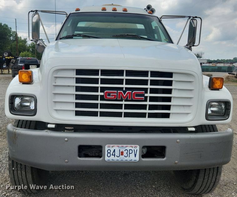 image for item OK9588 1999 GMC C7500  flatbed truck