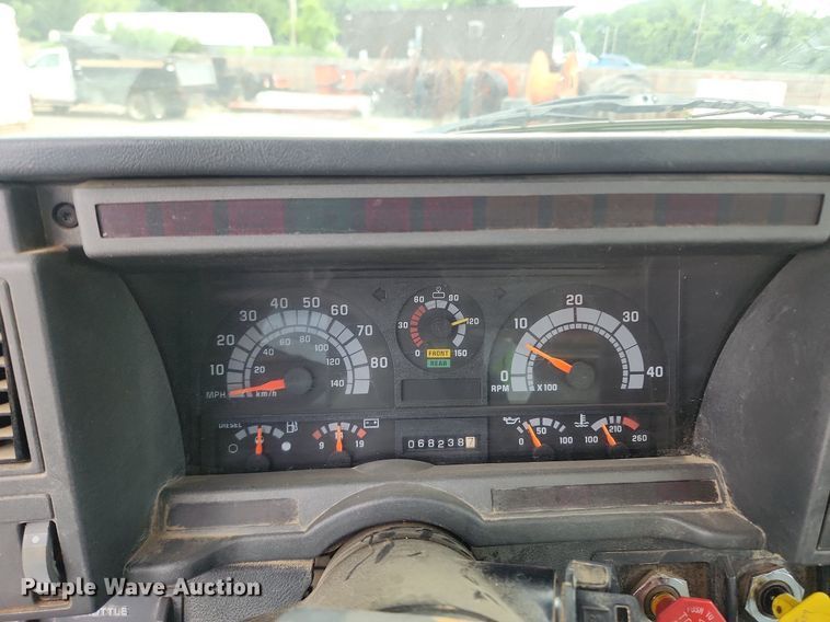 image for item OK9588 1999 GMC C7500  flatbed truck