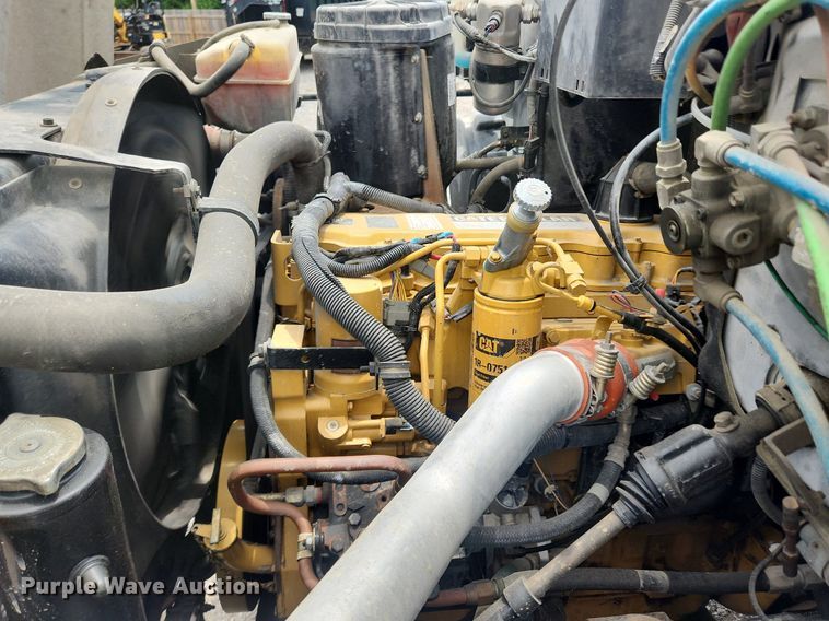 image for item OK9588 1999 GMC C7500  flatbed truck