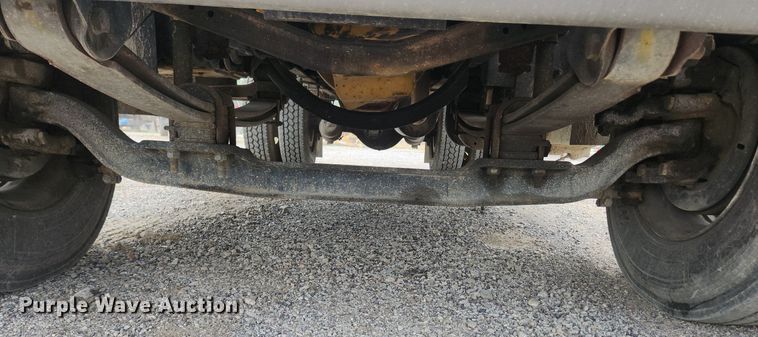 image for item OK9588 1999 GMC C7500  flatbed truck