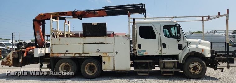 image for item OK9604 2007 Freightliner Business Class M2  crane truck