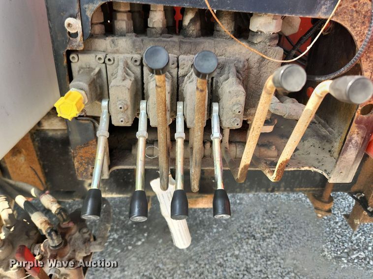 image for item OK9604 2007 Freightliner Business Class M2  crane truck