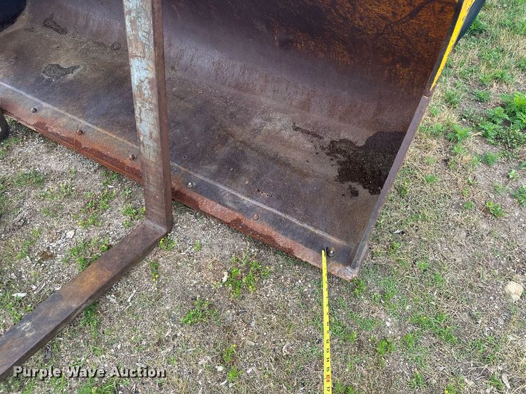 image for item ZA0320 1991 John Deere 310D  backhoe