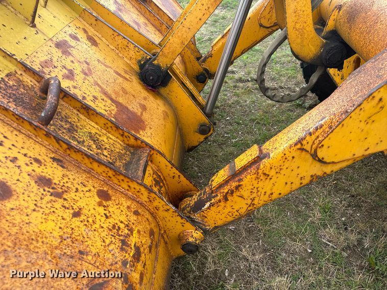 image for item ZA0320 1991 John Deere 310D  backhoe