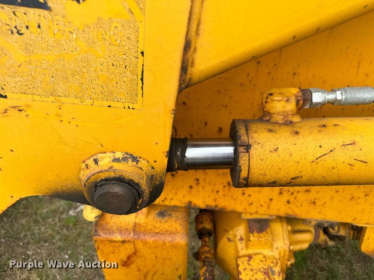 image for item ZA0320 1991 John Deere 310D  backhoe