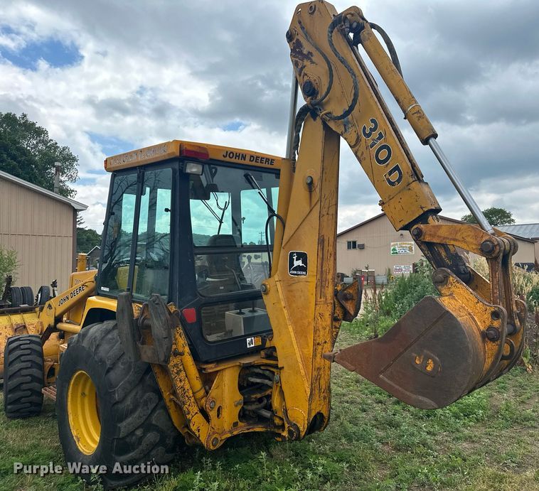 image for item ZA0320 1991 John Deere 310D  backhoe