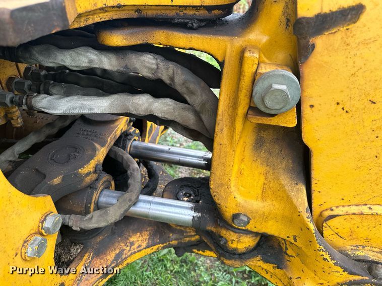 image for item ZA0320 1991 John Deere 310D  backhoe