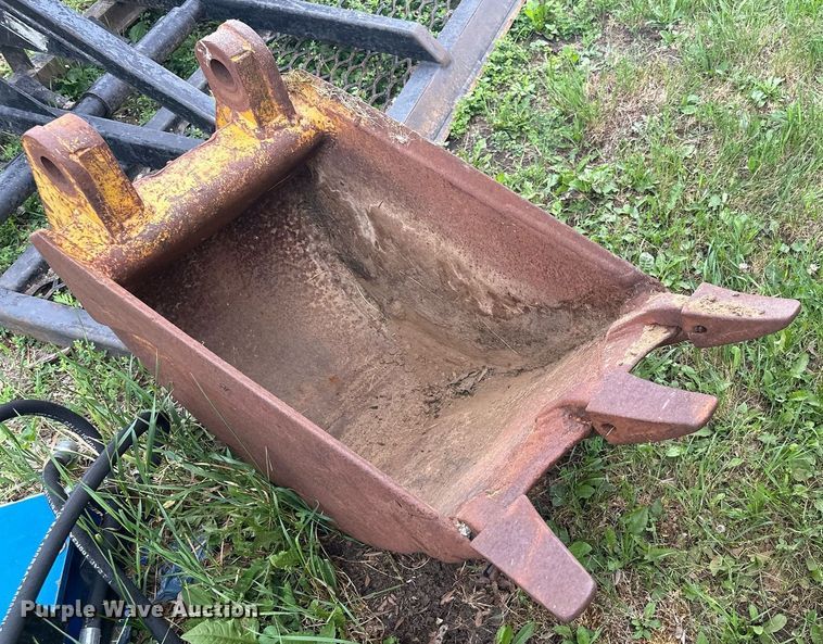 image for item ZA0320 1991 John Deere 310D  backhoe