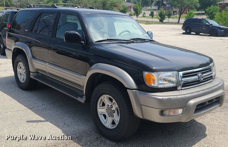 image for item BR9811 2000 Toyota 4Runner Limited  SUV