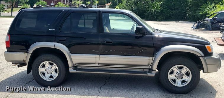 image for item BR9811 2000 Toyota 4Runner Limited  SUV