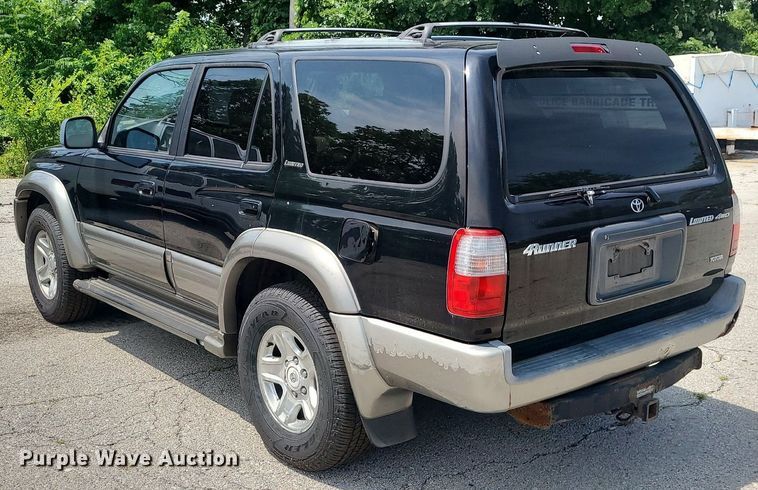 image for item BR9811 2000 Toyota 4Runner Limited  SUV