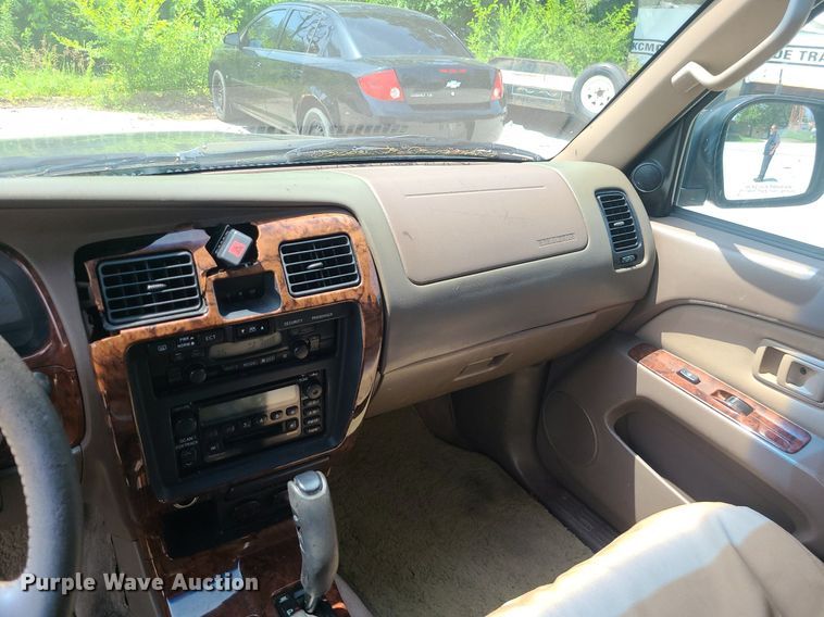 image for item BR9811 2000 Toyota 4Runner Limited  SUV