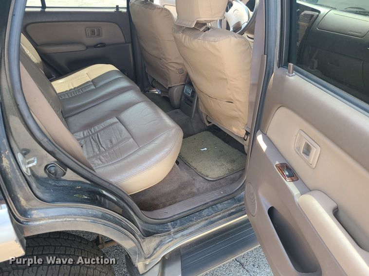 image for item BR9811 2000 Toyota 4Runner Limited  SUV