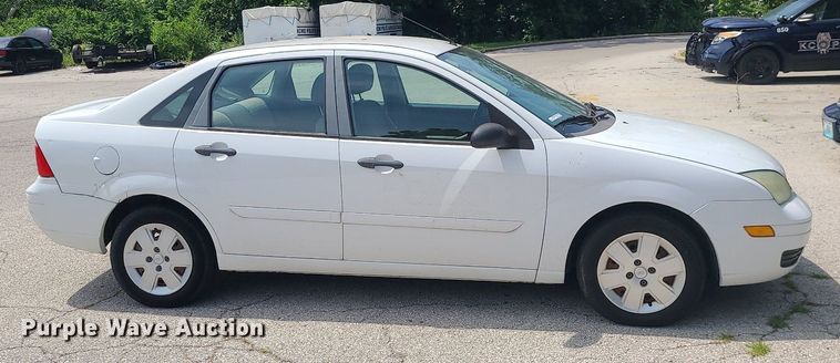 image for item BR9812 2007 Ford Focus SE