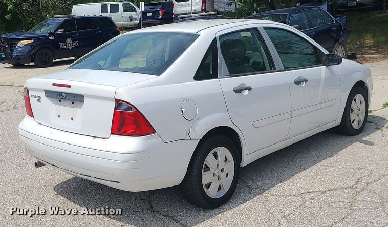 image for item BR9812 2007 Ford Focus SE