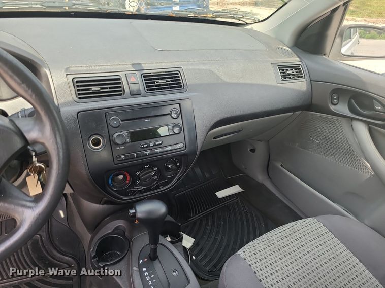 image for item BR9812 2007 Ford Focus SE