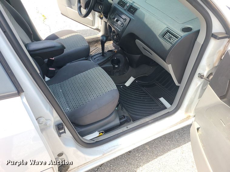 image for item BR9812 2007 Ford Focus SE