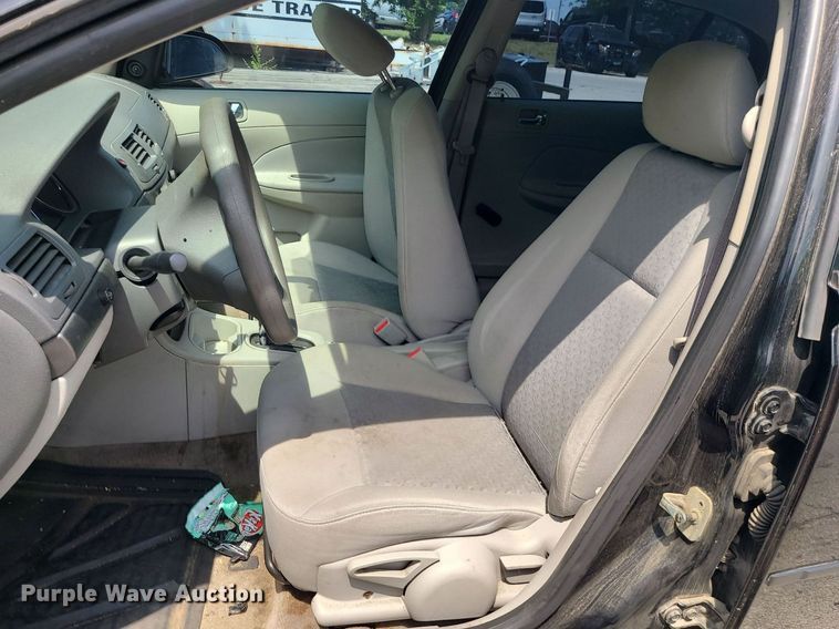 image for item BR9813 2007 Chevrolet Cobalt LS