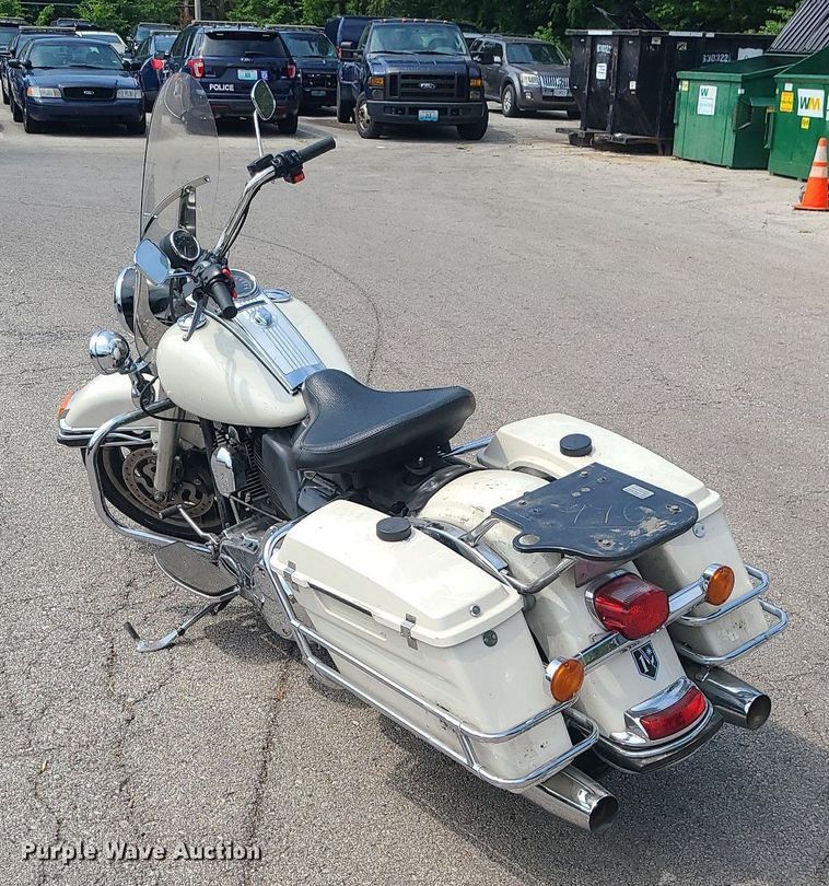image for item BR9814 2012 Harley Davidson Road King Police  motorcycle
