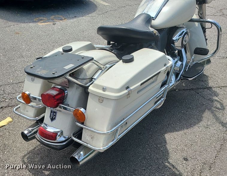 image for item BR9814 2012 Harley Davidson Road King Police  motorcycle