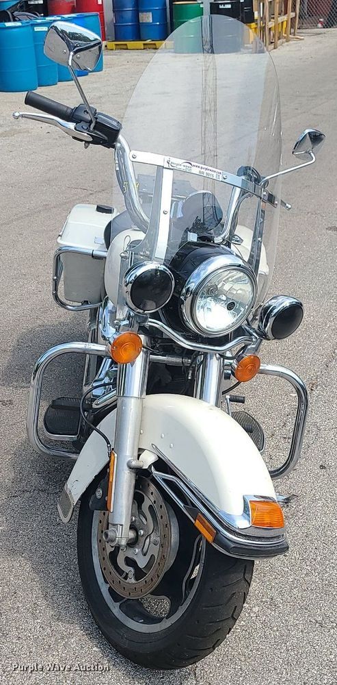 image for item BR9815 2012 Harley Davidson Road King Police  motorcycle