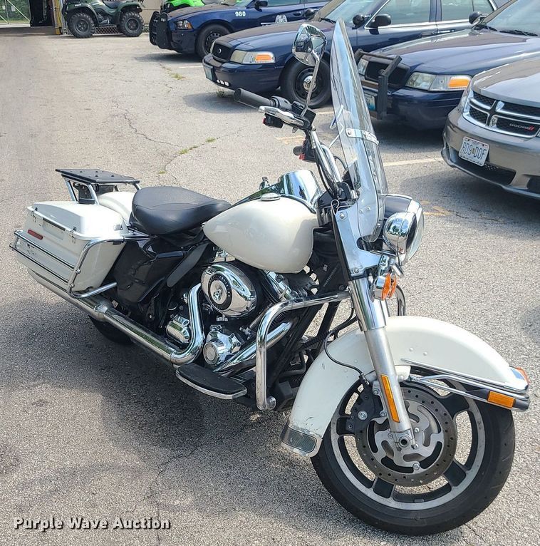 image for item BR9815 2012 Harley Davidson Road King Police  motorcycle