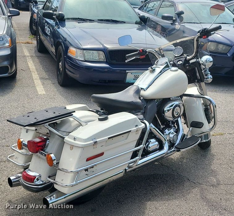 image for item BR9815 2012 Harley Davidson Road King Police  motorcycle