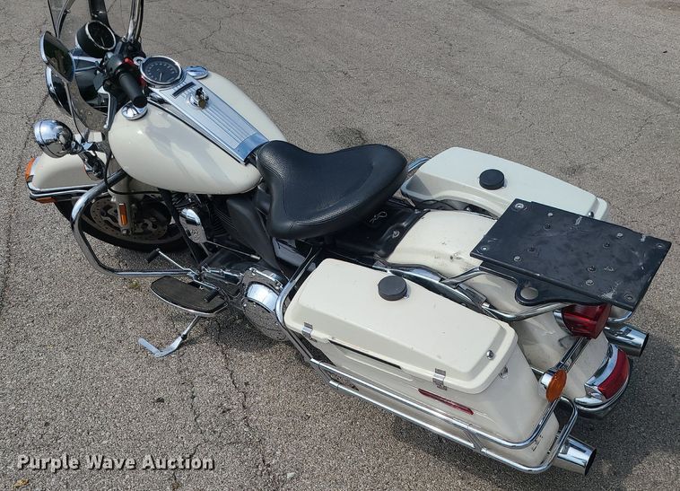 image for item BR9815 2012 Harley Davidson Road King Police  motorcycle