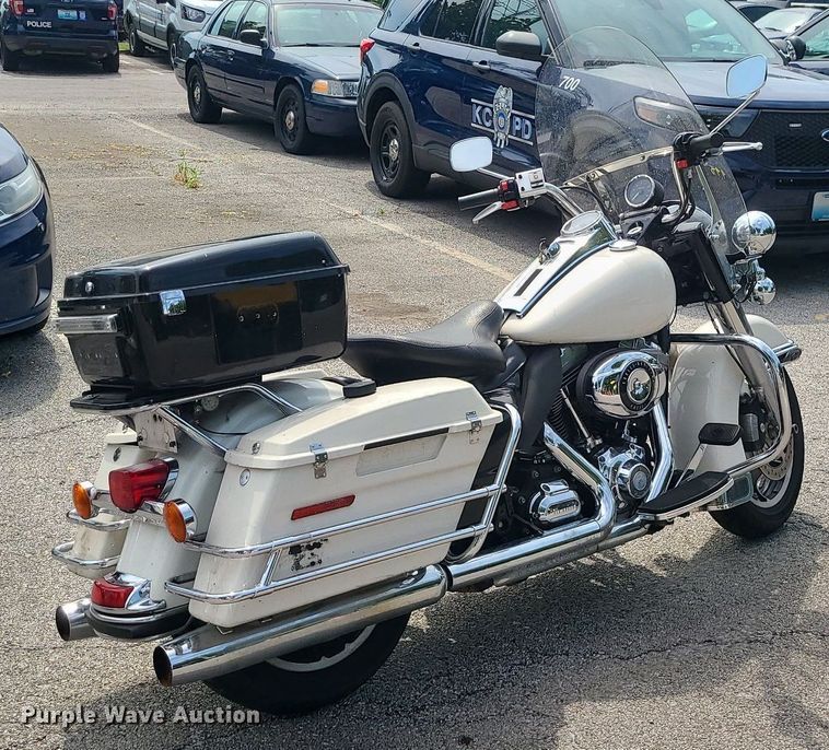 image for item BR9816 2012 Harley Davidson Road King Police  motorcycle