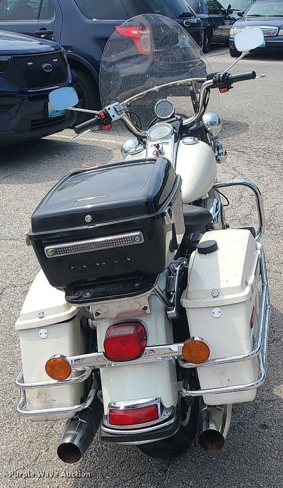 image for item BR9816 2012 Harley Davidson Road King Police  motorcycle