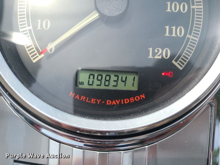 image for item BR9817 2013 Harley Davidson Road King Police  motorcycle