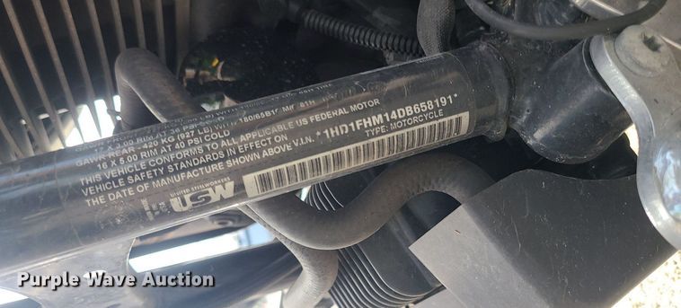 image for item BR9818 2013 Harley Davidson Road King Police  motorcycle