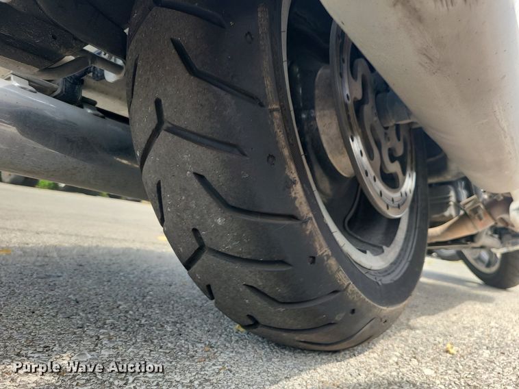 image for item BR9818 2013 Harley Davidson Road King Police  motorcycle