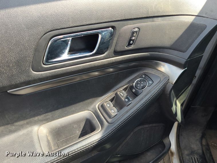 image for item DK1974 2015 Ford Explorer Police Interceptor  SUV