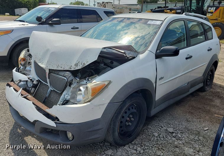 image for item DK1975 2008 Pontiac Vibe  SUV