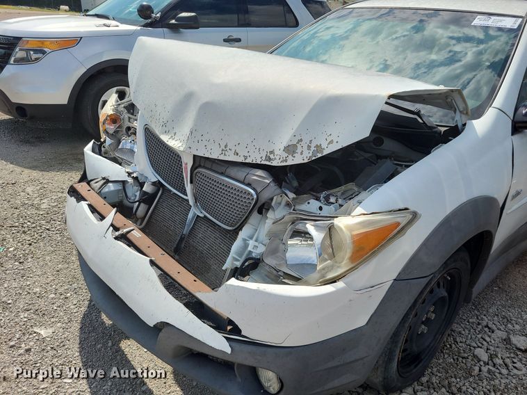 image for item DK1975 2008 Pontiac Vibe  SUV