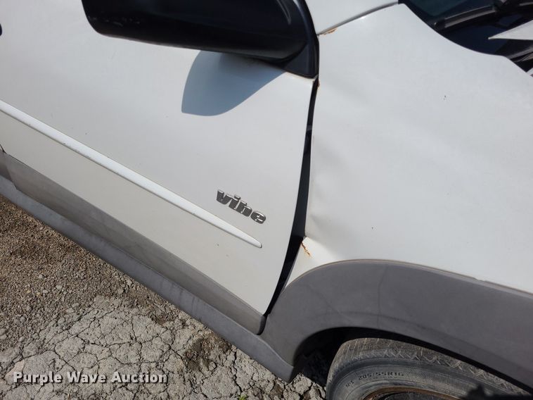 image for item DK1975 2008 Pontiac Vibe  SUV