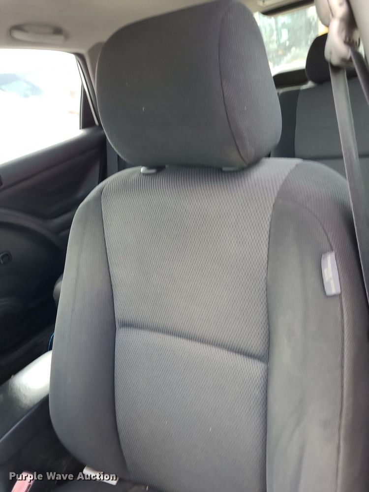 image for item DK1975 2008 Pontiac Vibe  SUV