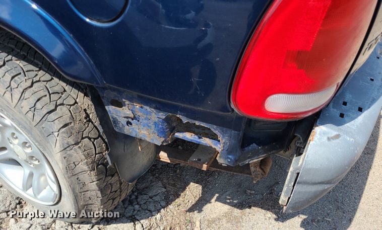 image for item DK1976 2001 Dodge Durango SLT  SUV