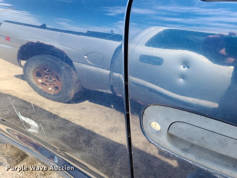 image for item DK1976 2001 Dodge Durango SLT  SUV