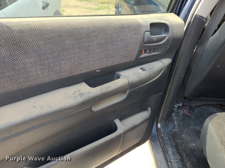 image for item DK1976 2001 Dodge Durango SLT  SUV