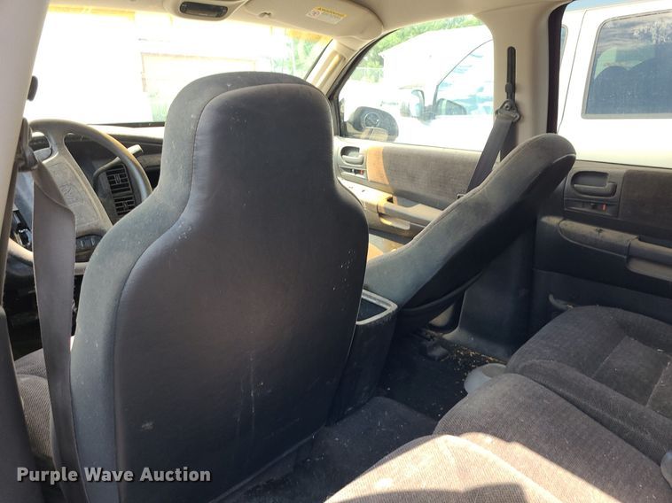 image for item DK1976 2001 Dodge Durango SLT  SUV