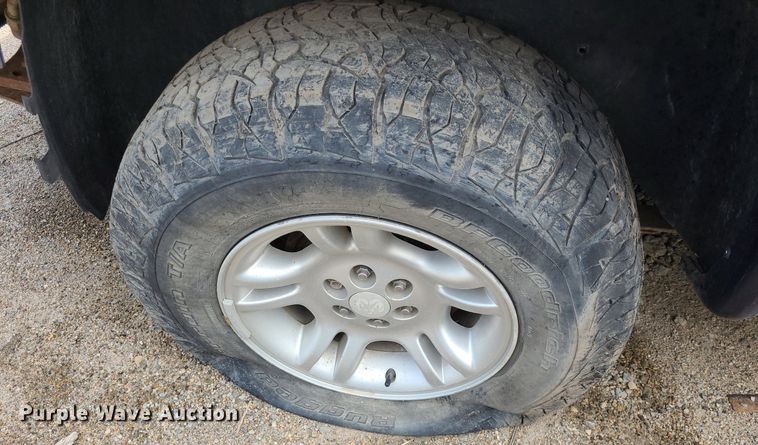 image for item DK1976 2001 Dodge Durango SLT  SUV