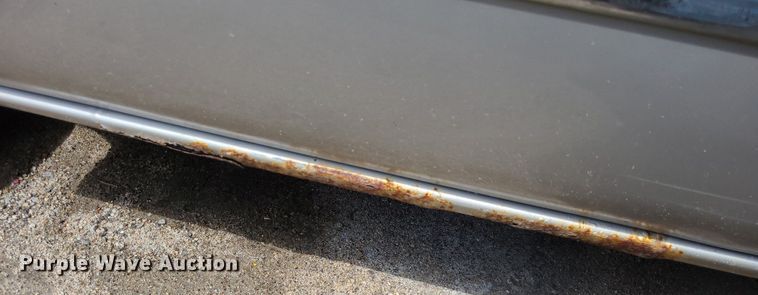 image for item DK1977 2004 GMC Sierra 1500  Crew Cab pickup truck