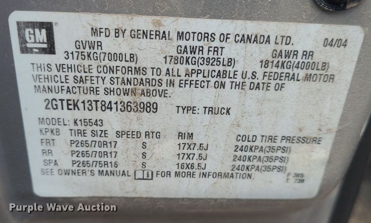 image for item DK1977 2004 GMC Sierra 1500  Crew Cab pickup truck