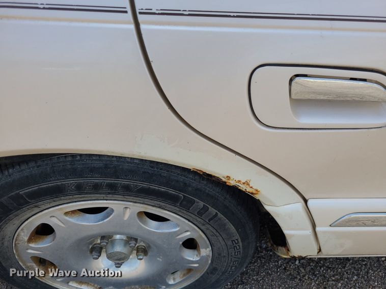 image for item DK1978 1998 Lincoln Continental