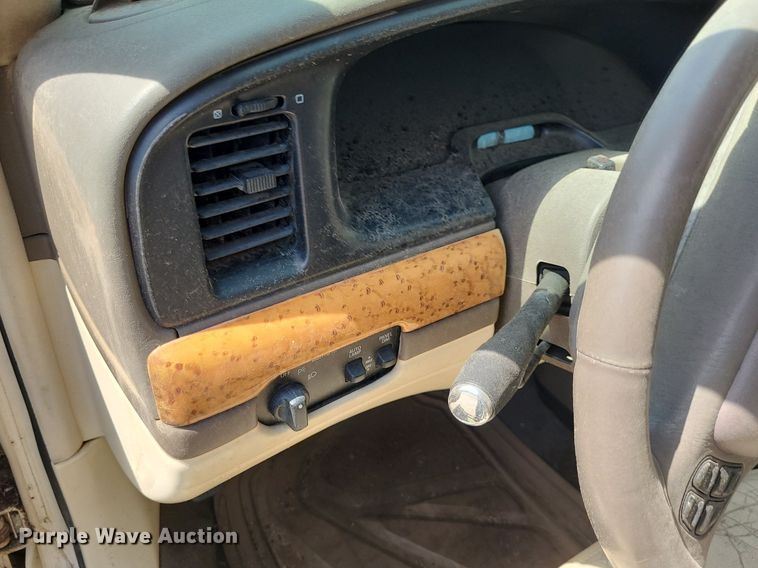 image for item DK1978 1998 Lincoln Continental