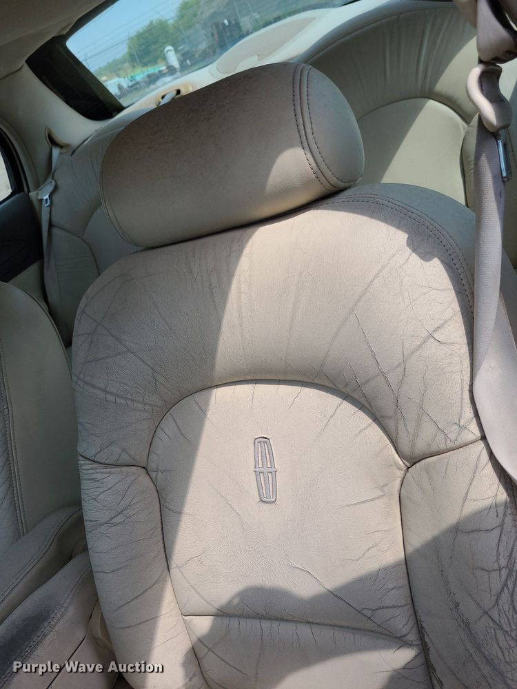 image for item DK1978 1998 Lincoln Continental