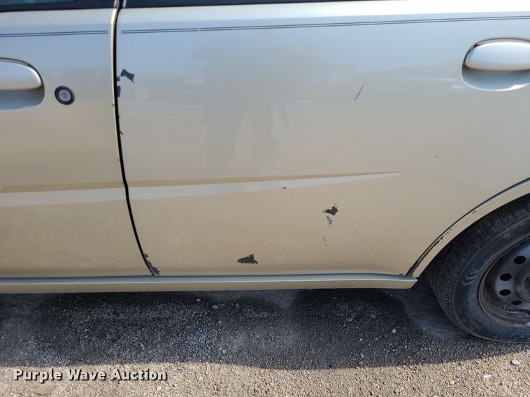 image for item DK1979 2004 Saturn Ion