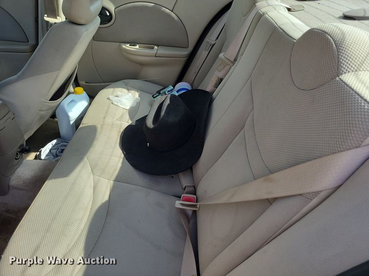 image for item DK1979 2004 Saturn Ion